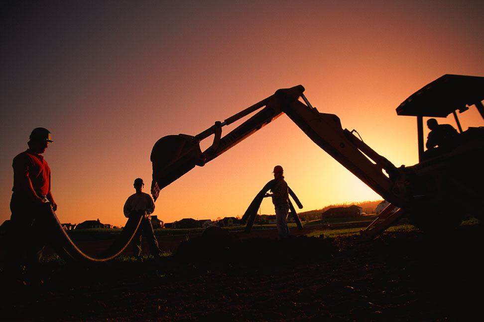 CONSTRUÇÃO: SECTOR COM PROCURA A DIFERENTES VELOCIDADES